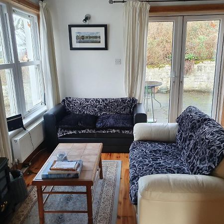 Cosy Self Contained Cottage With Stunning Views Killaloe Luaran gambar