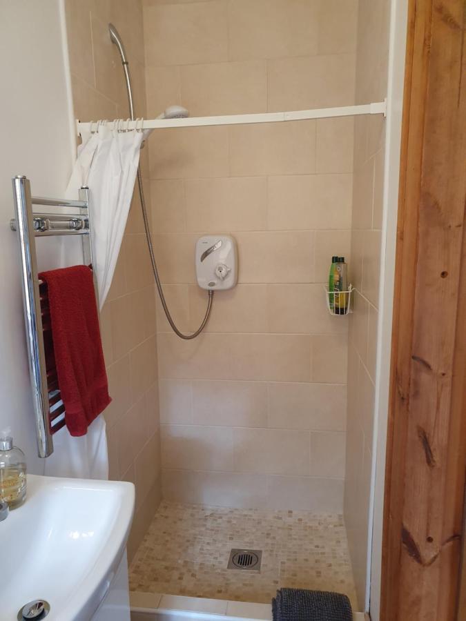 Cosy Self Contained Cottage With Stunning Views Killaloe Luaran gambar