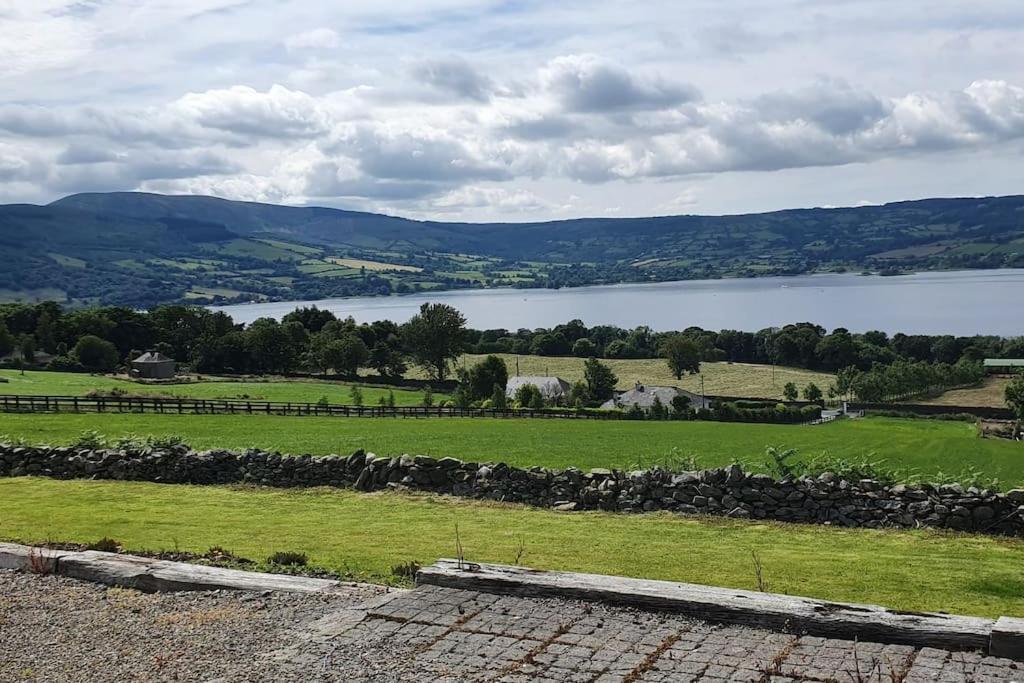 Cosy Self Contained Cottage With Stunning Views Killaloe Luaran gambar